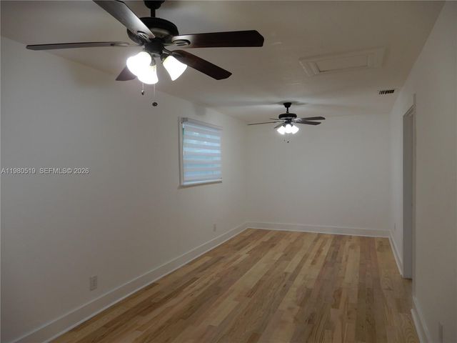 19901 SW 92nd Ave, Cutler Bay, FL 33157