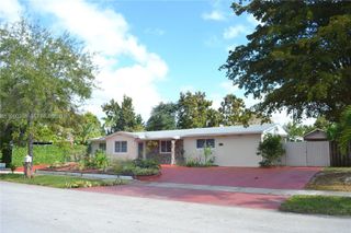 19901 SW 92nd Ave, Cutler Bay, FL 33157