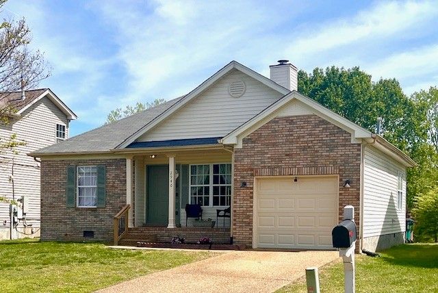 2940 Riverbend Dr, Nashville, TN 37214