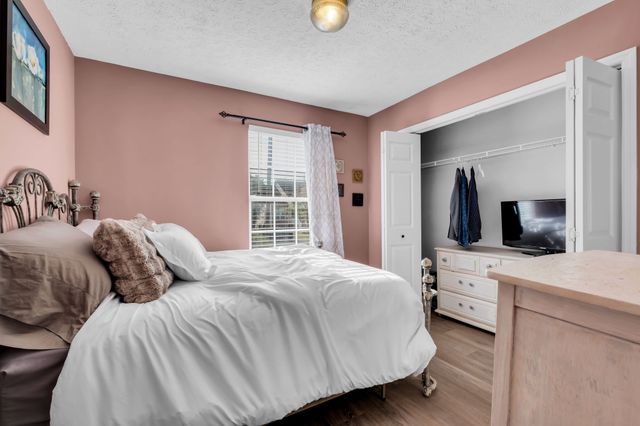 2940 Riverbend Dr, Nashville, TN 37214