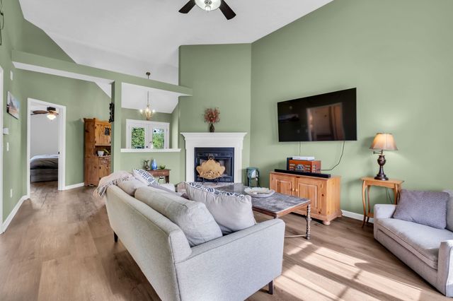 2940 Riverbend Dr, Nashville, TN 37214