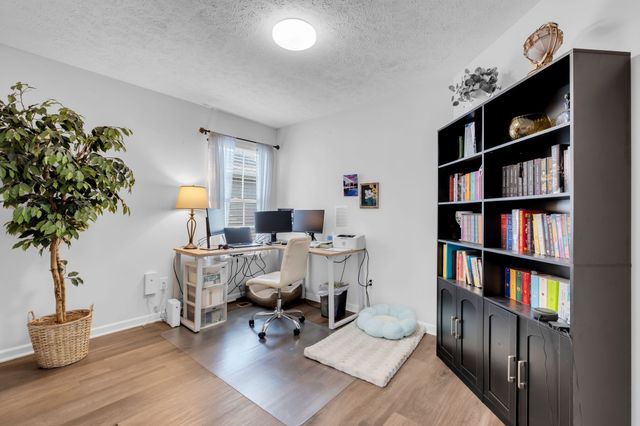 2940 Riverbend Dr, Nashville, TN 37214