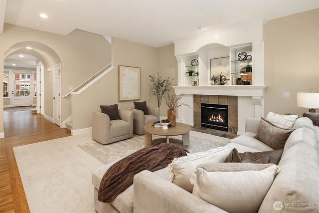 322 240th Place SE, Sammamish, WA 98074