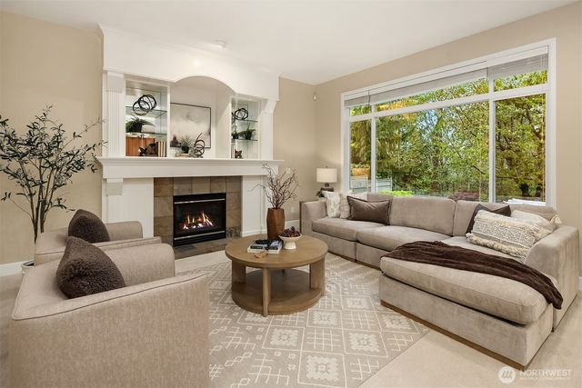 322 240th Place SE, Sammamish, WA 98074