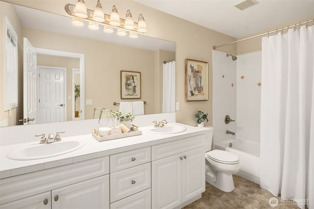 322 240th Place SE, Sammamish, WA 98074