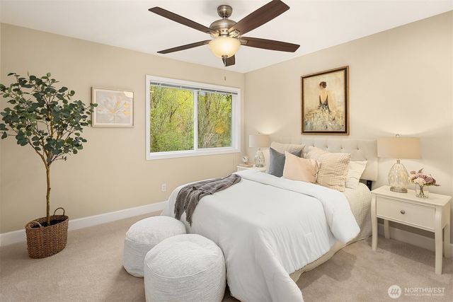322 240th Place SE, Sammamish, WA 98074