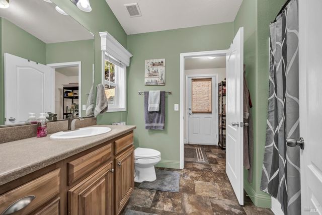 14986 Western Mine Rd, Middletown, CA 95461