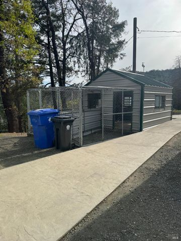 14986 Western Mine Rd, Middletown, CA 95461