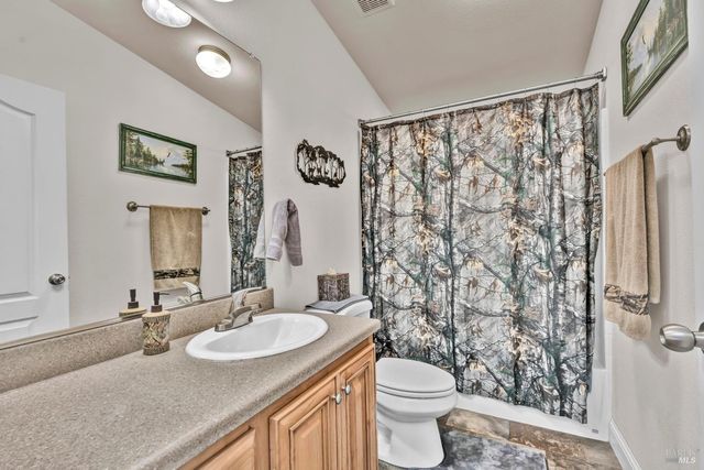 14986 Western Mine Rd, Middletown, CA 95461