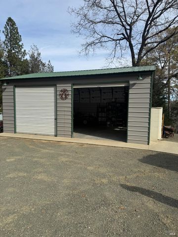 14986 Western Mine Rd, Middletown, CA 95461