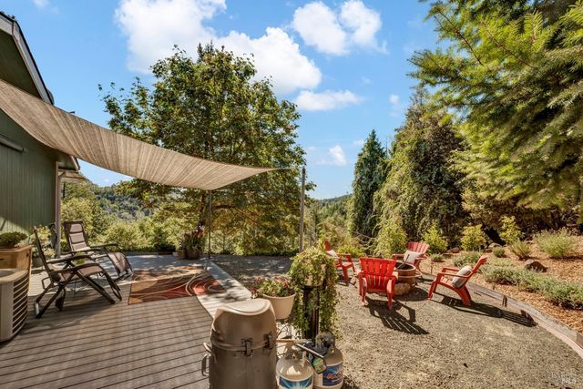 14986 Western Mine Rd, Middletown, CA 95461