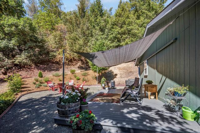14986 Western Mine Rd, Middletown, CA 95461