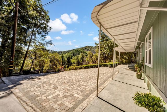 14986 Western Mine Rd, Middletown, CA 95461