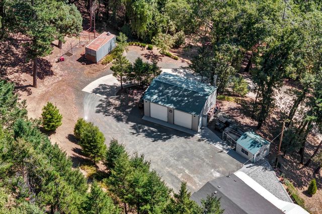 14986 Western Mine Rd, Middletown, CA 95461