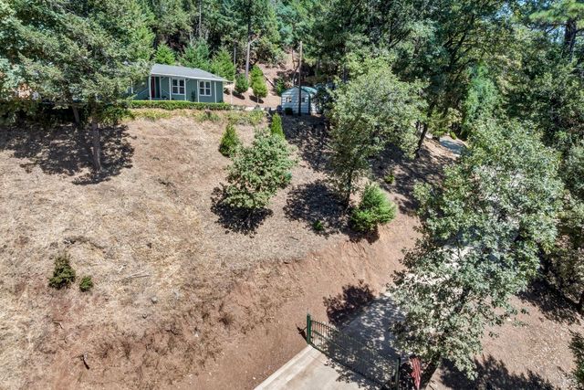 14986 Western Mine Rd, Middletown, CA 95461