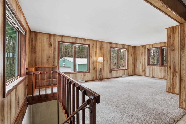 E1875 DOEDE LANE, Iola, WI 54945