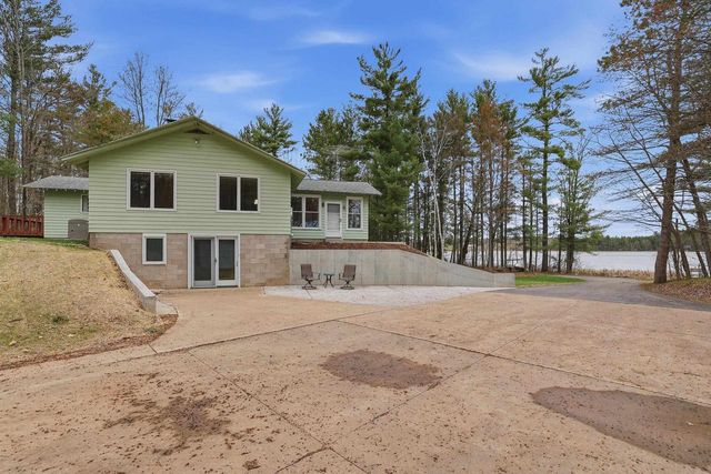 E1875 DOEDE LANE, Iola, WI 54945