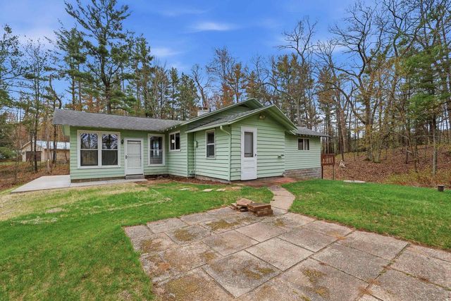 E1875 DOEDE LANE, Iola, WI 54945