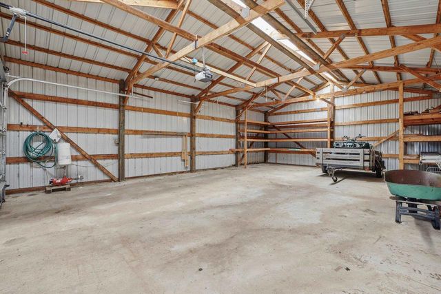 E1875 DOEDE LANE, Iola, WI 54945