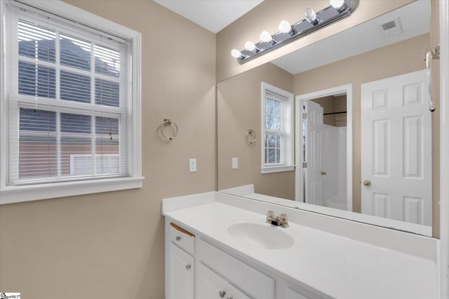 470 Drayton Hall Boulevard, Duncan, SC 29334