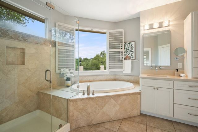 2901 Demona DR, Austin, TX 78733