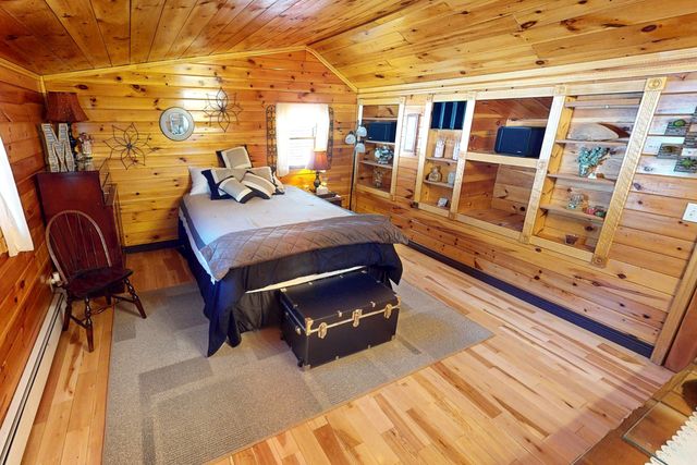 1080 Peasleeville Road, Schuyler Falls, NY 12985