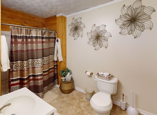 1080 Peasleeville Road, Schuyler Falls, NY 12985