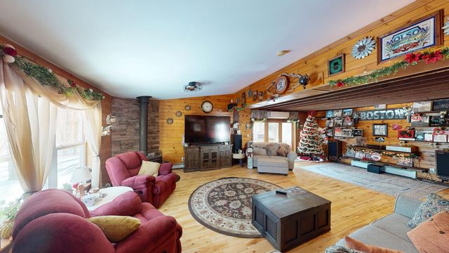 1080 Peasleeville Road, Schuyler Falls, NY 12985