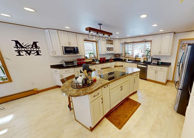 1080 Peasleeville Road, Schuyler Falls, NY 12985