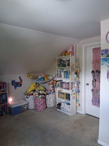 14607 Central Park Avenue, Midlothian, IL 60445