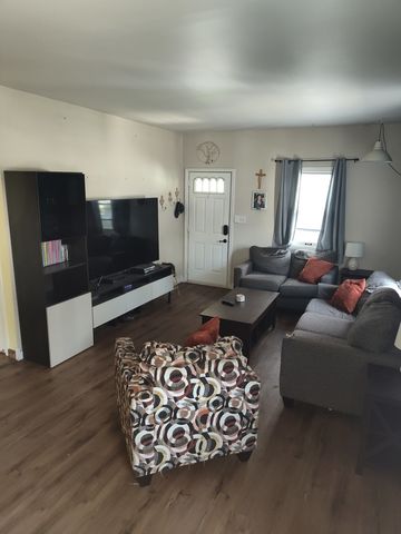 14607 Central Park Avenue, Midlothian, IL 60445