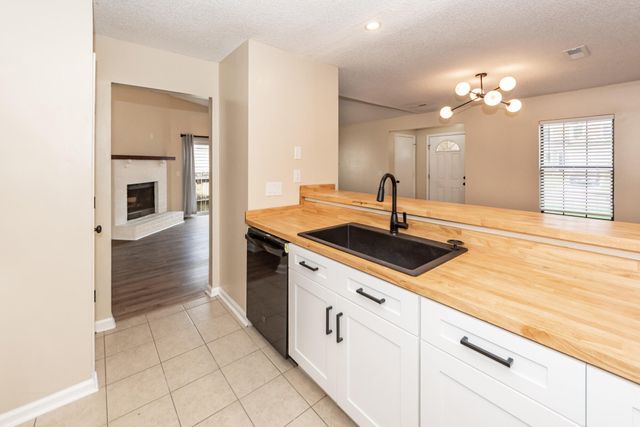 823 Winthrop Street B, Ladson, SC 29456