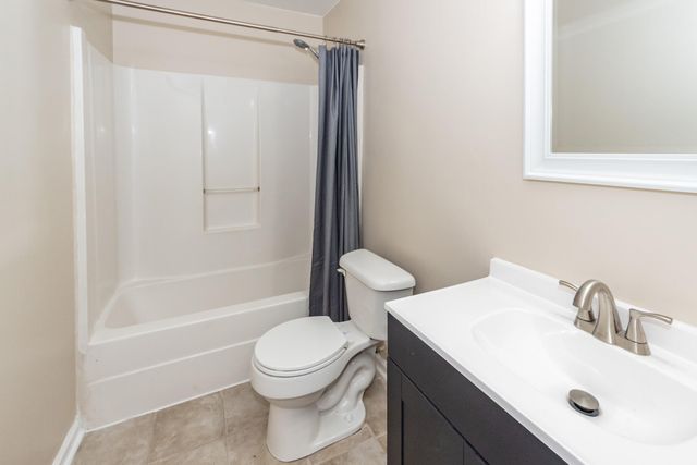 823 Winthrop Street B, Ladson, SC 29456