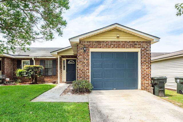 823 Winthrop Street B, Ladson, SC 29456