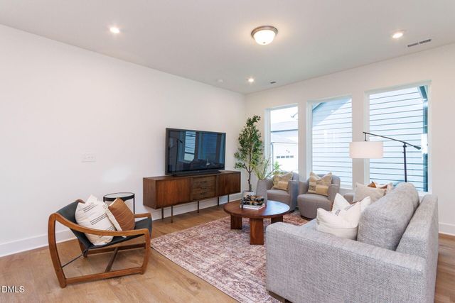 44 Relaxing Way, Pittsboro, NC 27312