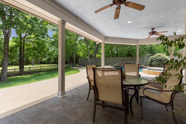 20111 Hilltop Ranch Drive, Montgomery, TX 77316