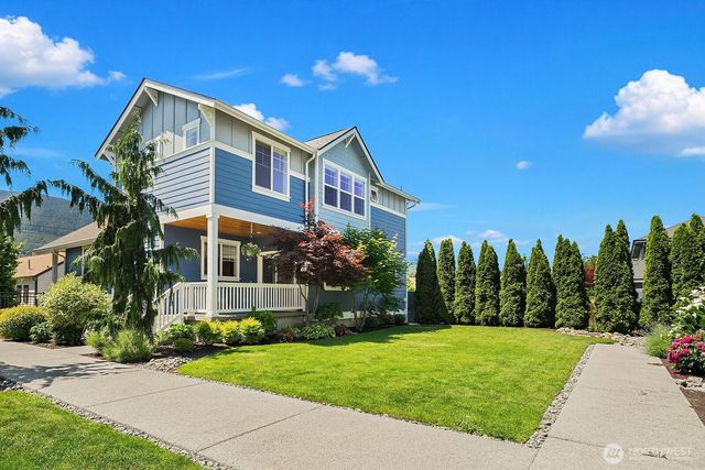 226 E 2nd Street, North Bend, WA 98045