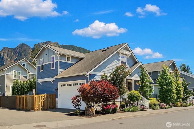 226 E 2nd Street, North Bend, WA 98045