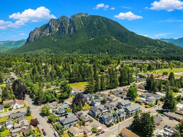 226 E 2nd Street, North Bend, WA 98045