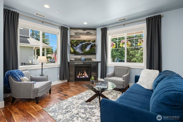 226 E 2nd Street, North Bend, WA 98045