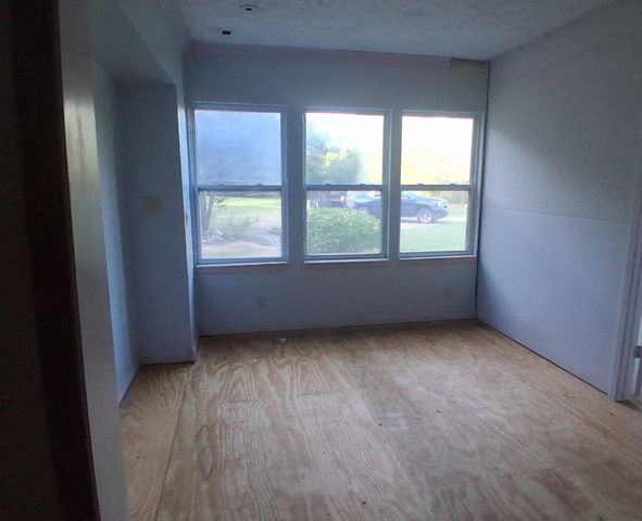 10070 Private Road 2333, Quinlan, TX 75474