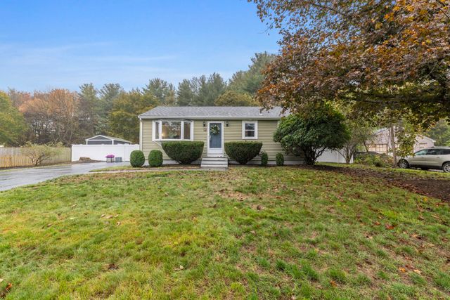 24 Ellington Rd, Tewksbury, MA 01876