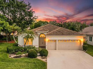 8754 NW 75th Place, Tamarac, FL 33321