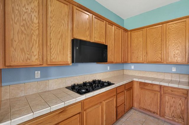 9341 Pascal Way, Elk Grove, CA 95624