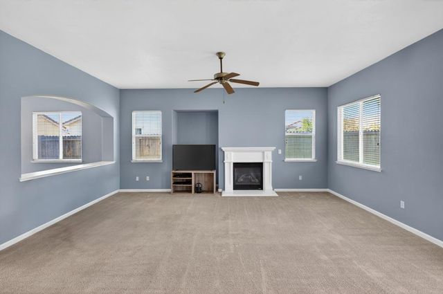 9341 Pascal Way, Elk Grove, CA 95624