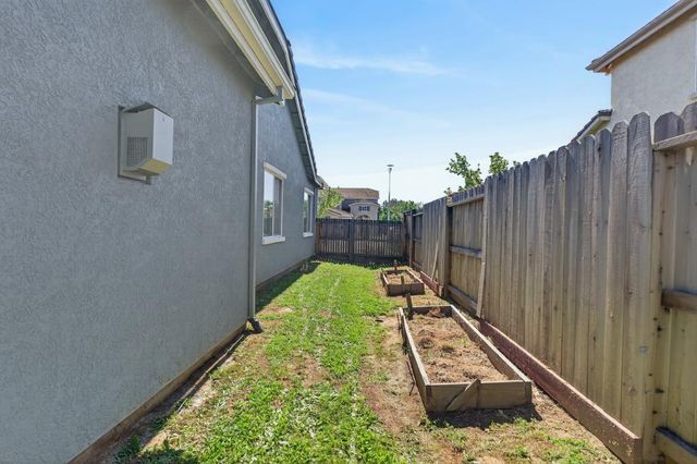 9341 Pascal Way, Elk Grove, CA 95624