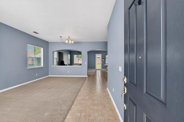 9341 Pascal Way, Elk Grove, CA 95624