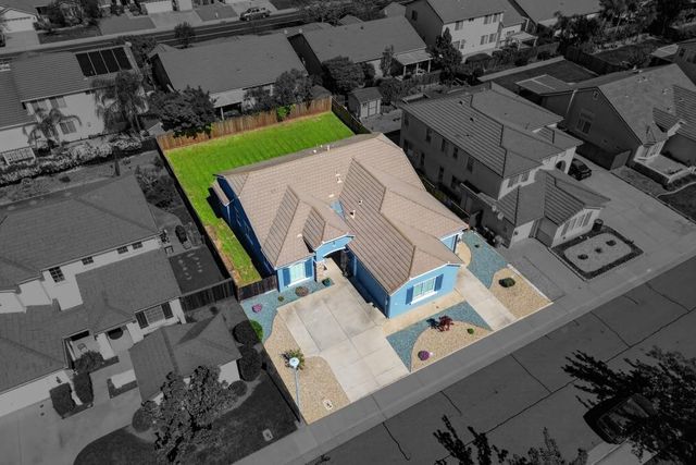 9341 Pascal Way, Elk Grove, CA 95624