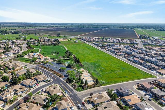 9341 Pascal Way, Elk Grove, CA 95624