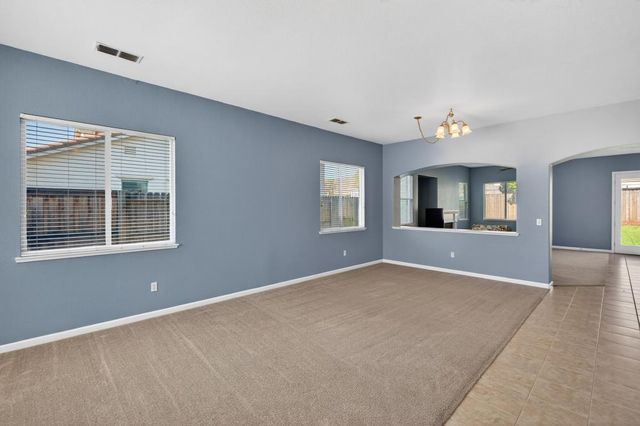 9341 Pascal Way, Elk Grove, CA 95624